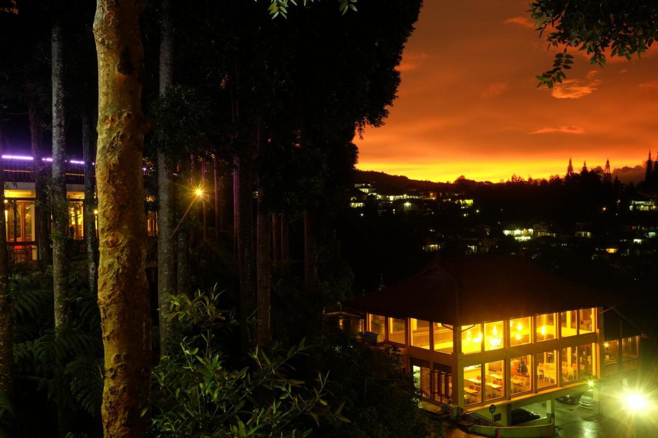 The Grand Hill Resort-Hotel Puncak Εξωτερικό φωτογραφία