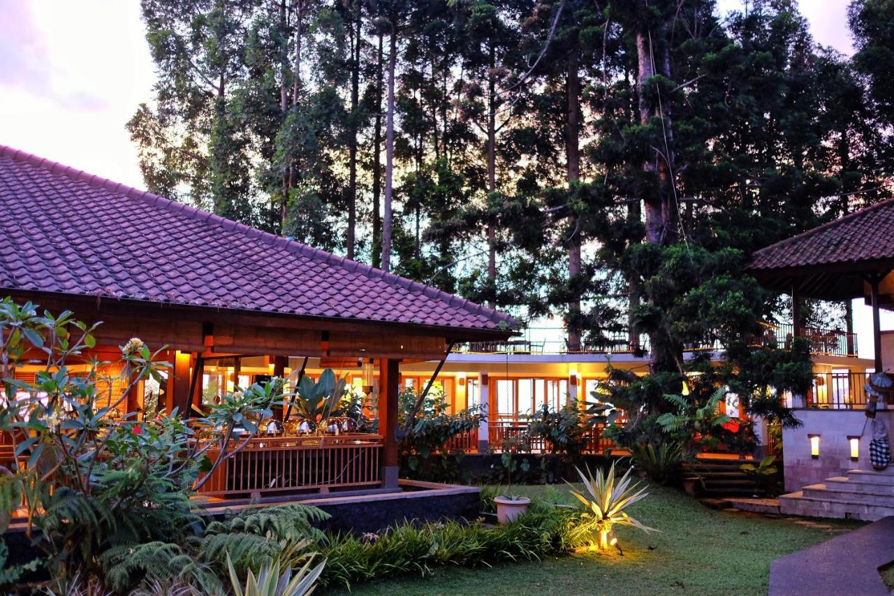 The Grand Hill Resort-Hotel Puncak Εξωτερικό φωτογραφία