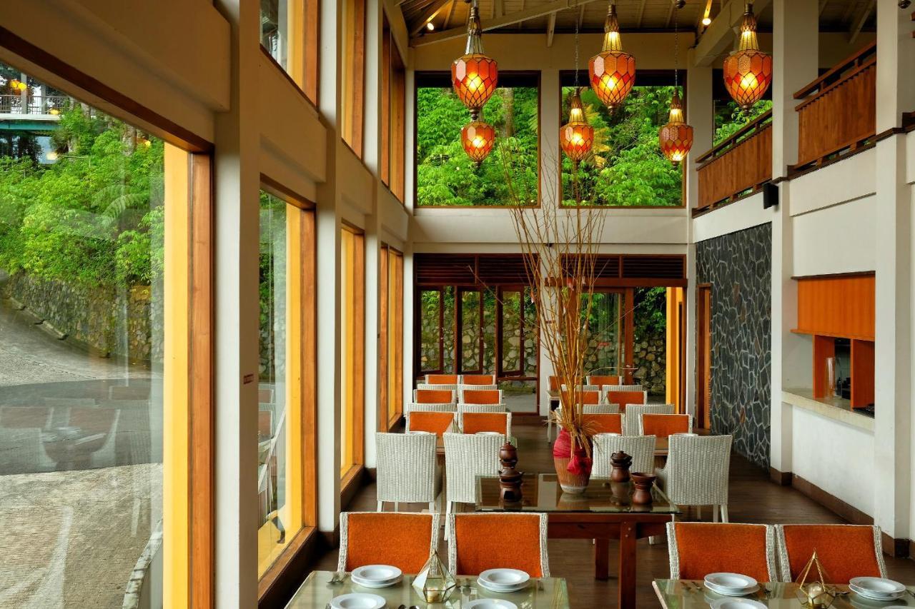 The Grand Hill Resort-Hotel Puncak Εξωτερικό φωτογραφία