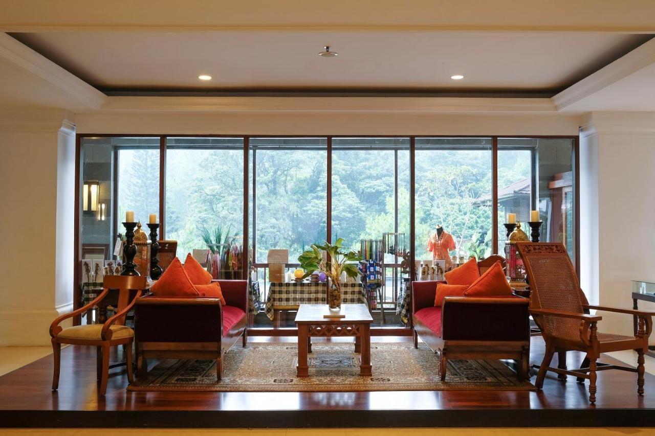 The Grand Hill Resort-Hotel Puncak Εξωτερικό φωτογραφία