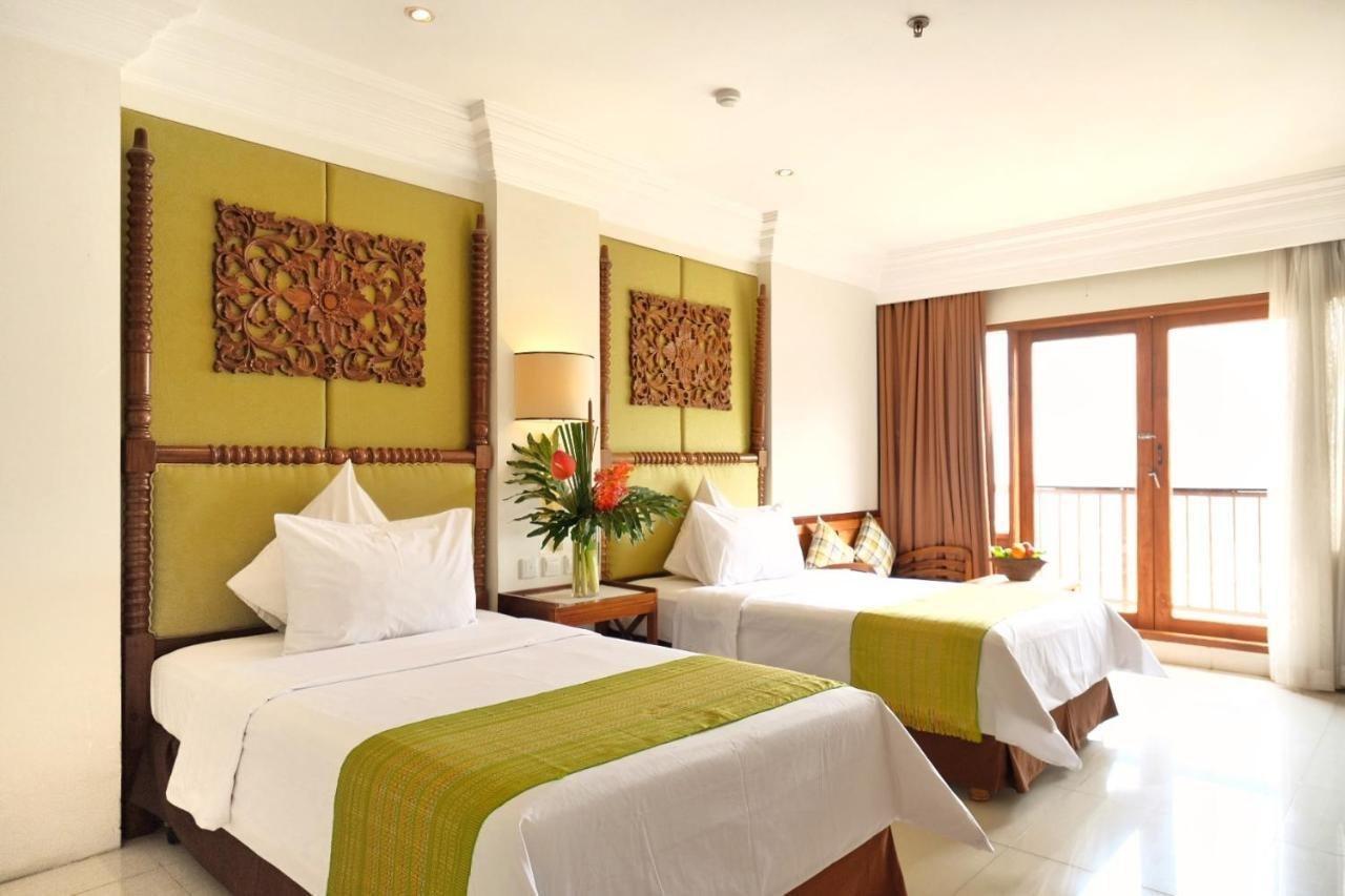 The Grand Hill Resort-Hotel Puncak Εξωτερικό φωτογραφία