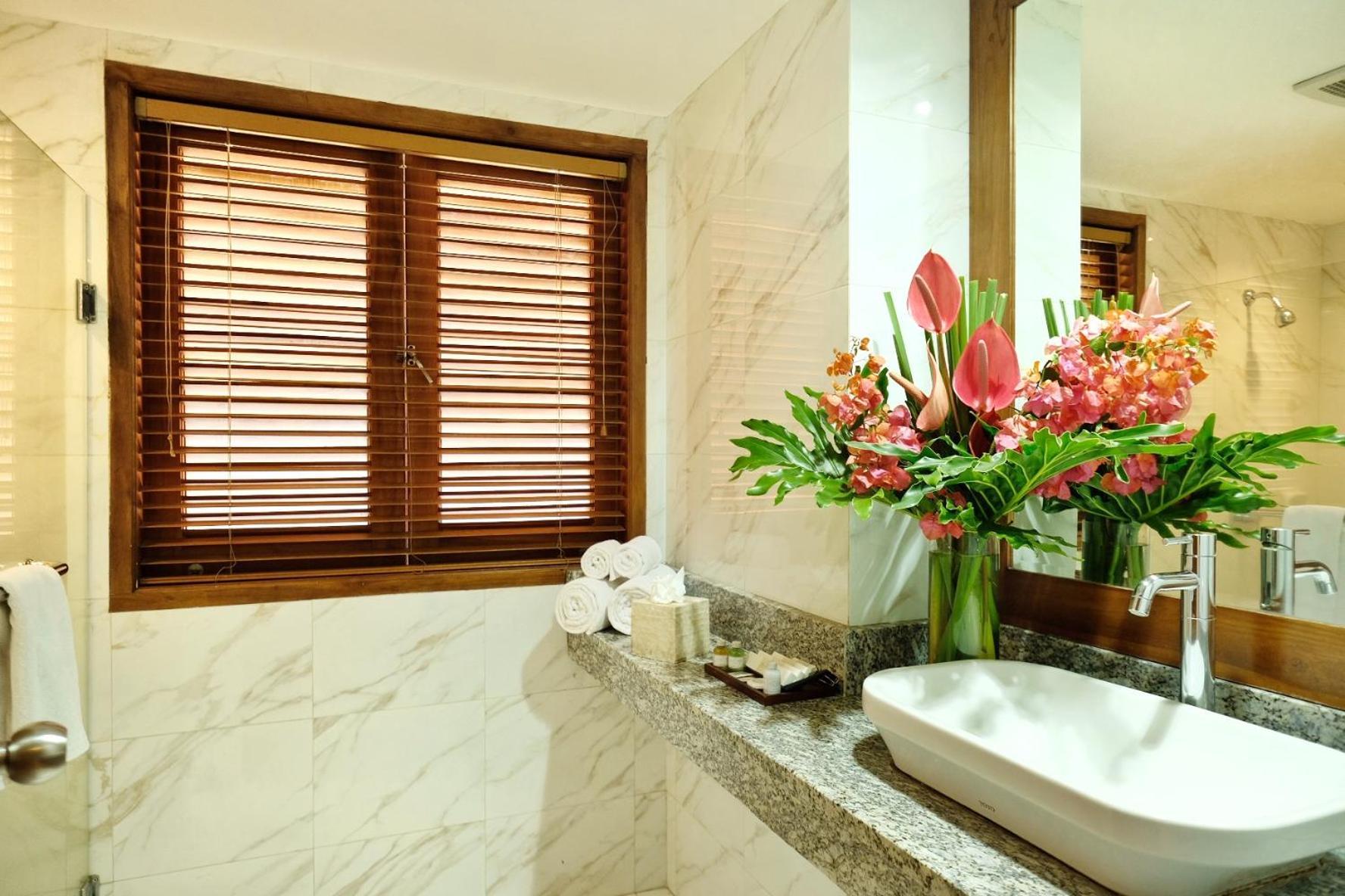 The Grand Hill Resort-Hotel Puncak Δωμάτιο φωτογραφία