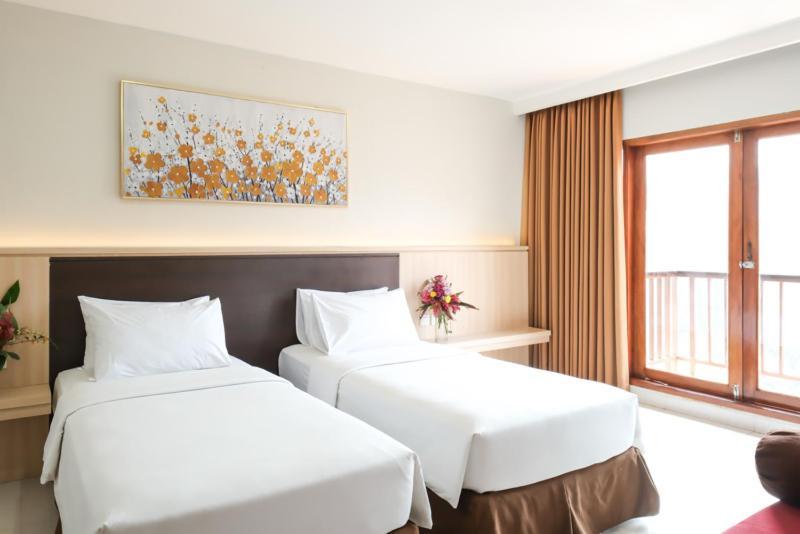 The Grand Hill Resort-Hotel Puncak Εξωτερικό φωτογραφία